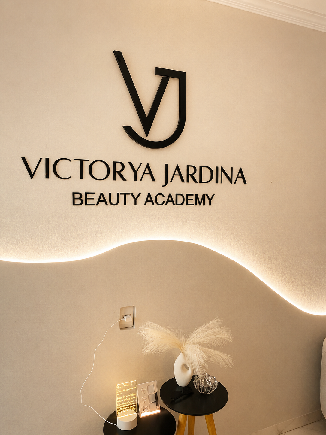 Espaço Victorya Jardina Beauty Academy em Manaus